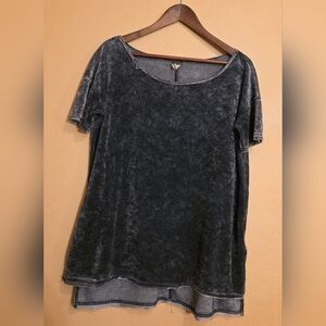 Free People We The Free Doran Washed Velvet T-Shirt in a gray/charcoal color M